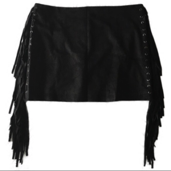 Forever 21 Skirts Forever 2 Black Faux Suede Fringe Skirt Juniors L Poshmark